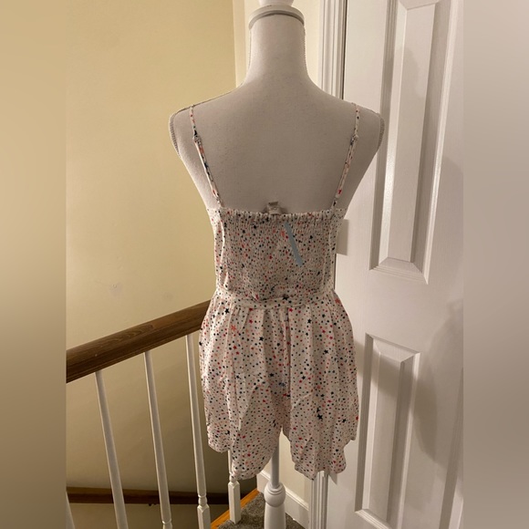 🎯CLEARANCE LAST CHANCE Loft Star Front Twist Short Romper NWT!! - Picture 5 of 10